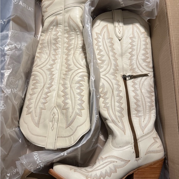 Ariat Shoes - Ariat Casanova Boot